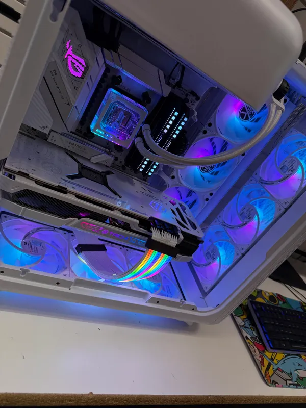 Hyte x50 Build