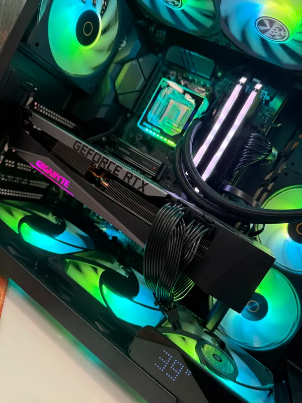 AM4 MID RANGE BUILD