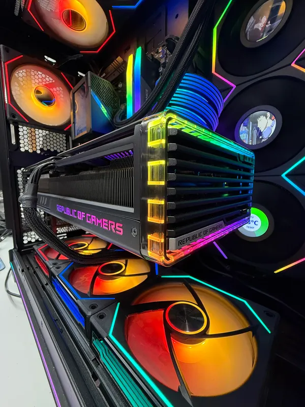 4090 STRIX