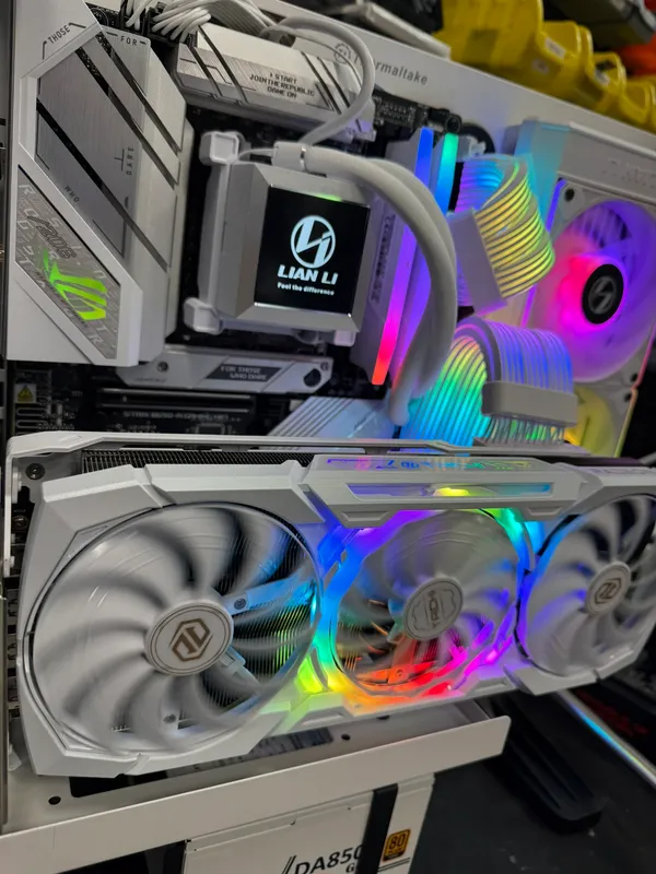 Thermaltake P3 Build