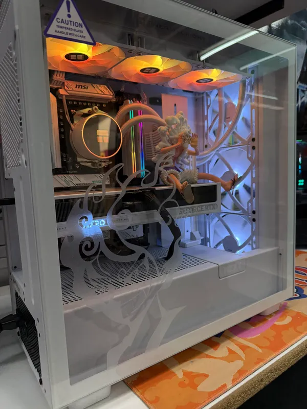 Luffy Custom PC